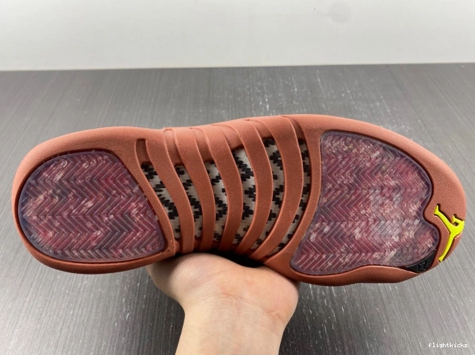 Eastside Golf x Jordan Air DV1758-108 12 1109